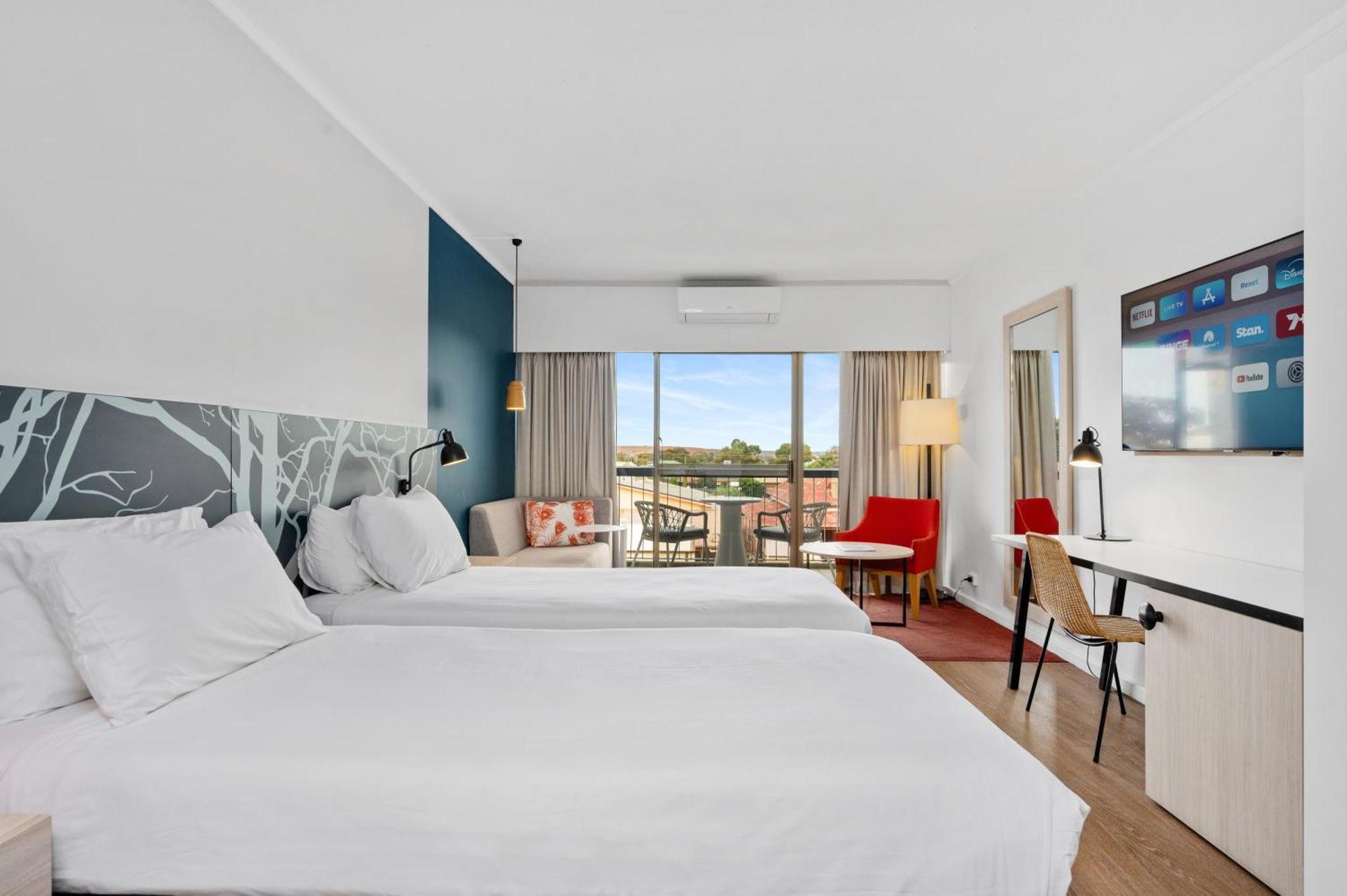 The Plaza Hotel Kalgoorlie Extérieur photo